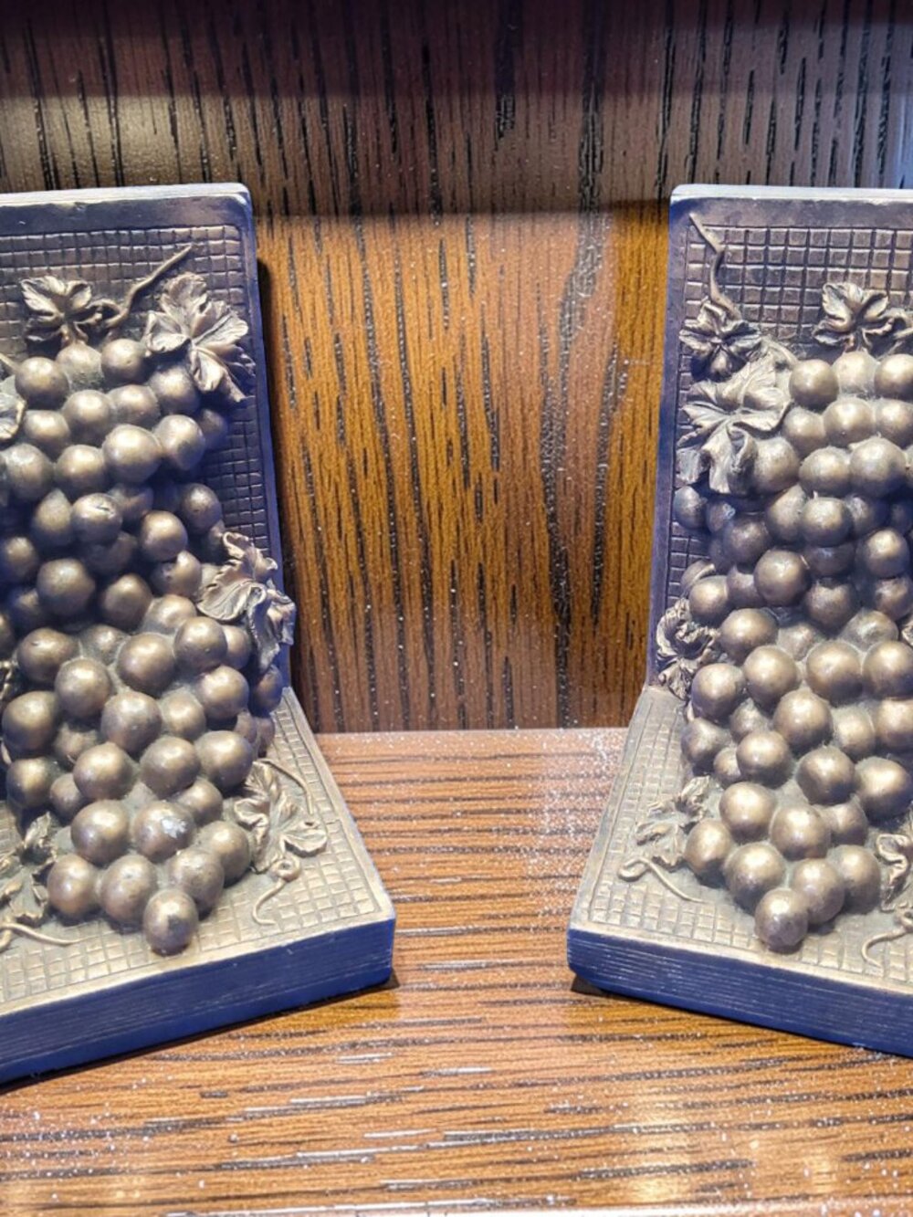 vintage 1970s heavy resin grape pattern bookends